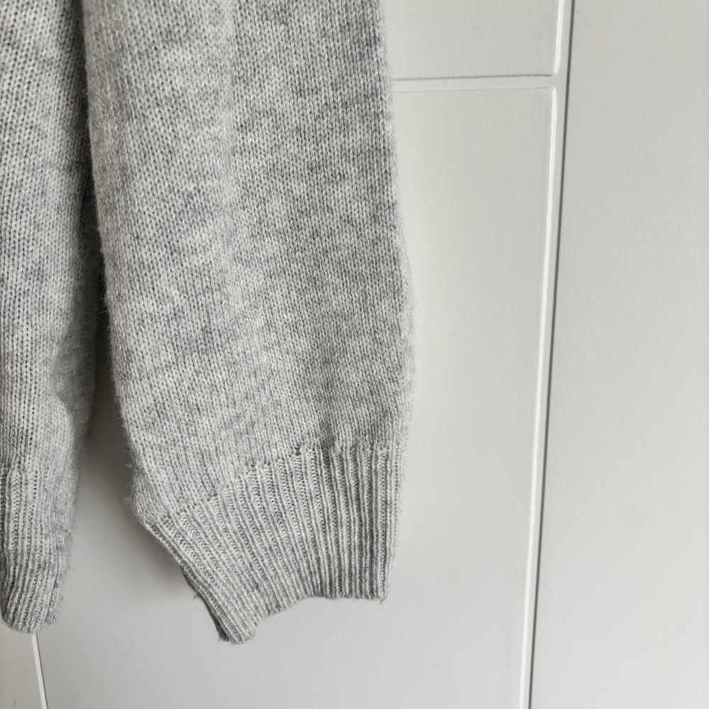 Reitmans Cashmere Bend Crewneck Sweater - Picture 5 of 6